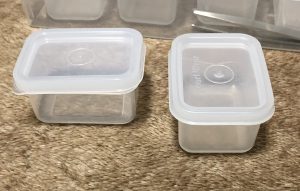 小さいタッパー